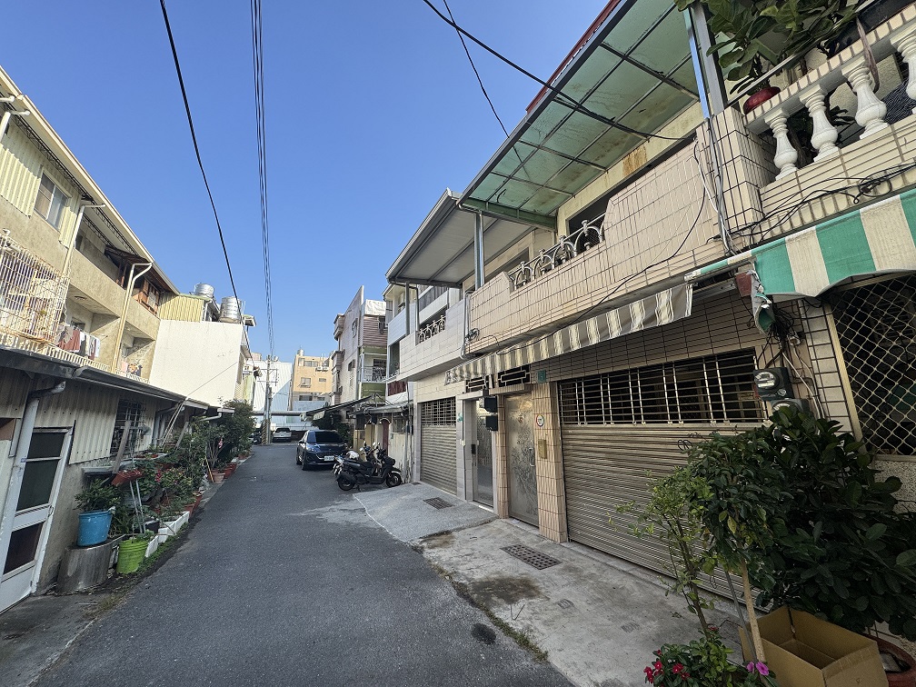 富農街靜巷透天~免仲介費